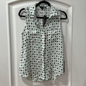 Velvet Heart button down sleeveless shirt size S